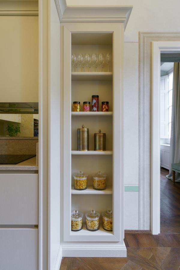 Cavalier Paolo - La Dimora Degli Affreschi Florence Apartment ภายนอก รูปภาพ